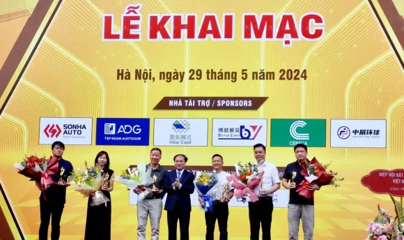 Tin tức